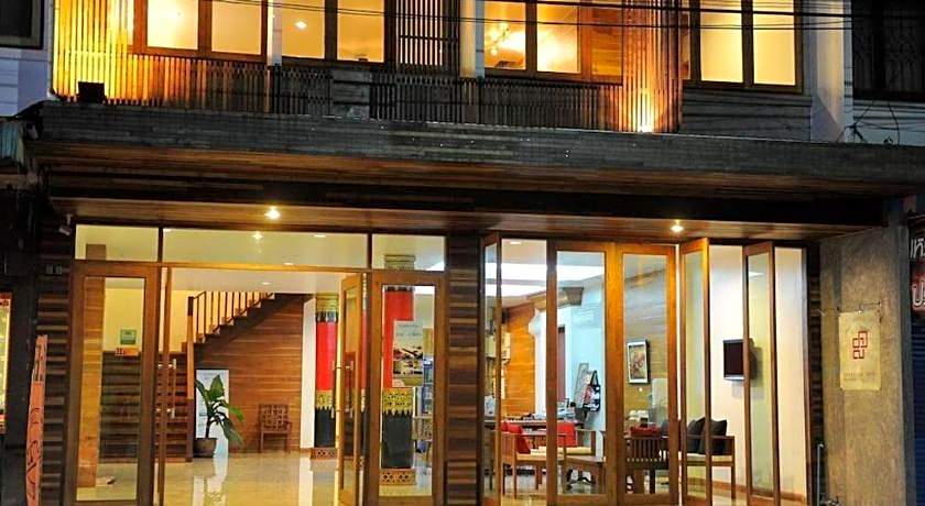 Sukkasem Hotel