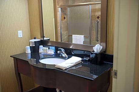 2 Queen Beds W/Fridge-Microwave Nonsmoking