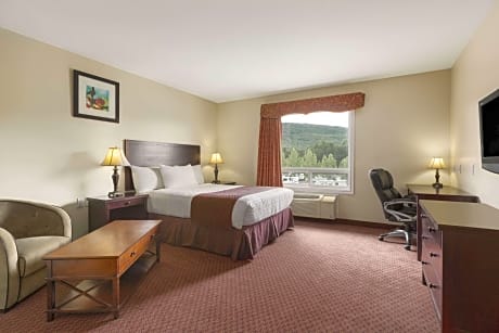 Efficiency 2 Queen Beds Smoking Room