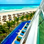 Flamingo Cancun Resort