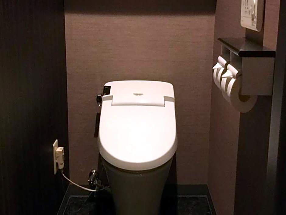 Hotel In The Green (Adult Only)