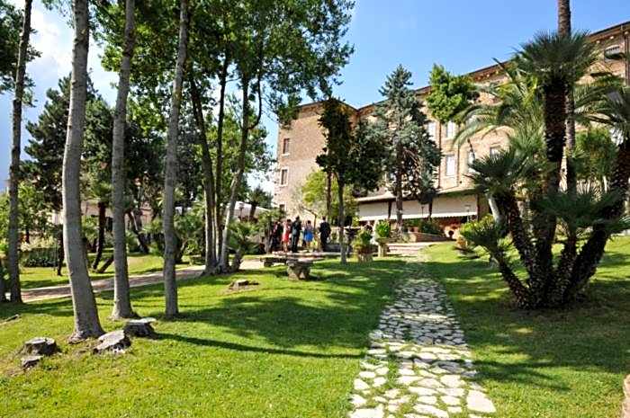 Hotel Il Cavalier D'Arpino