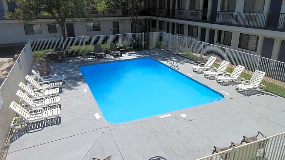 Park Inn by Radisson, Wells