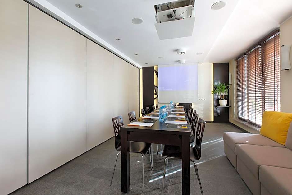 Villa Buki Pokoje & SPA