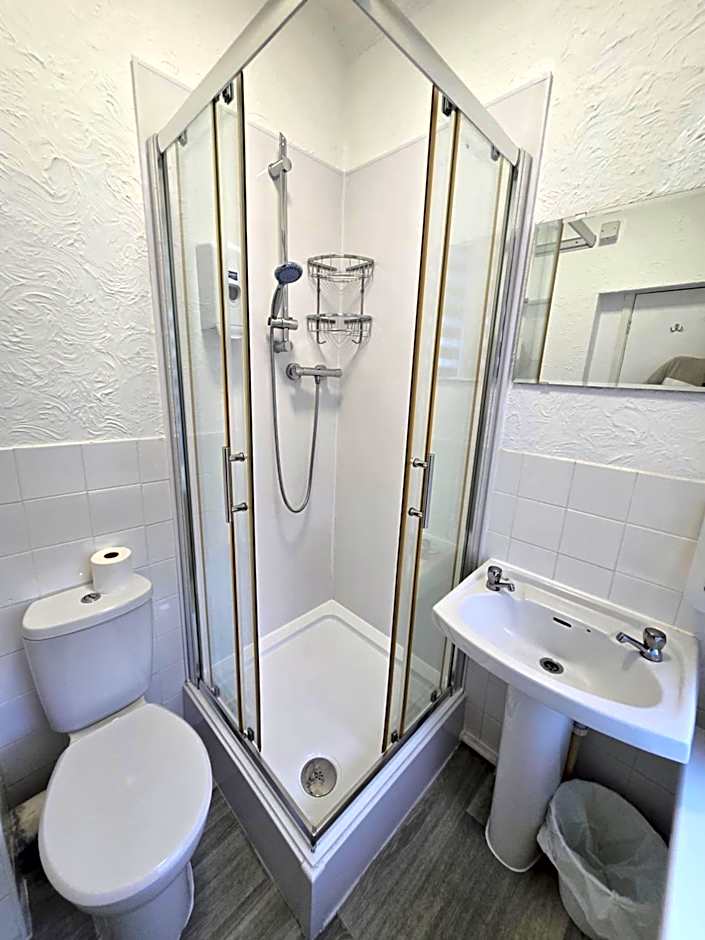 Beach Hotel Torbay B&B