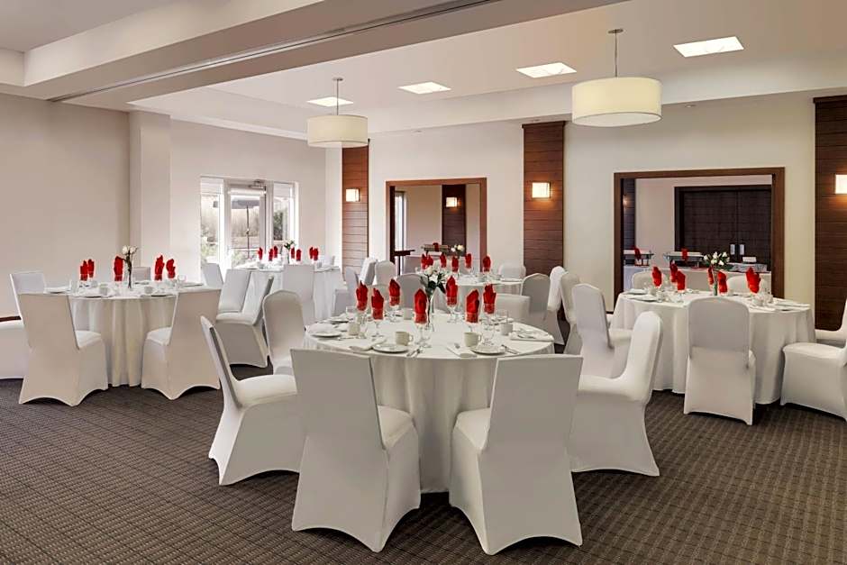 Four Points By Sheraton Cambridge Kitchener, Ontario