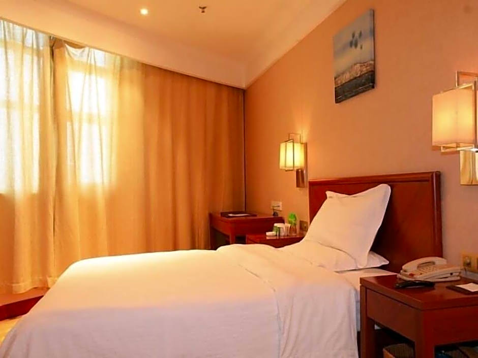GreenTree Inn GuangDong DongGuan HouJie Business Hotel
