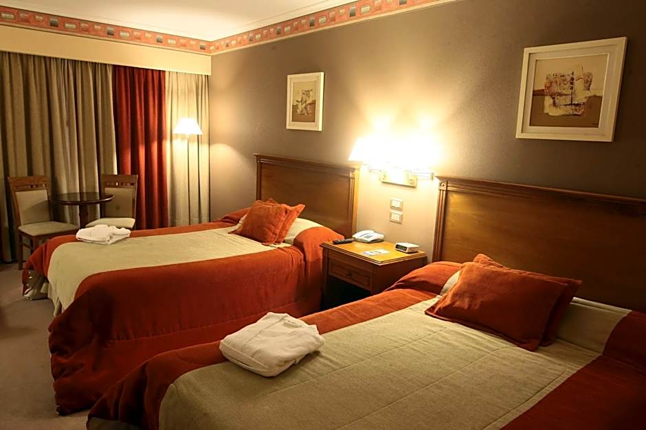 Howard Johnson Hotel And Casino Villa Maria