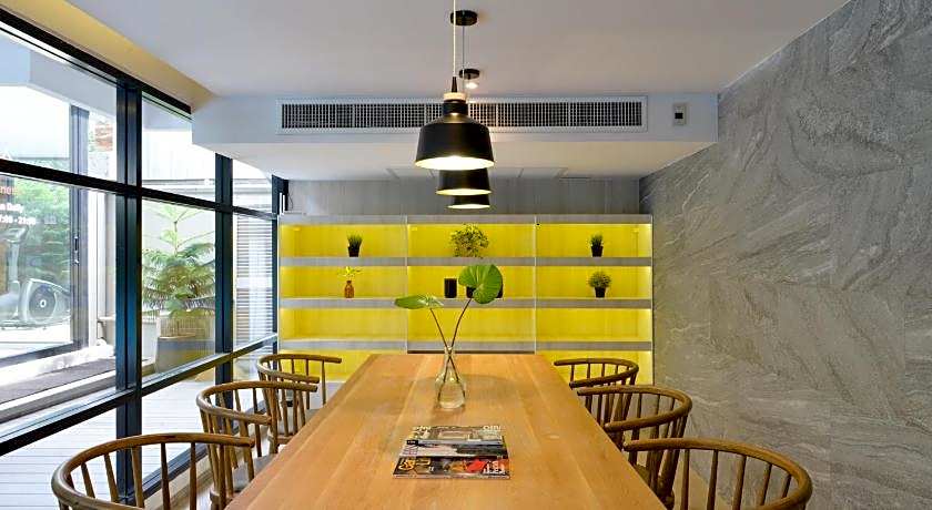 Aspira Tropical Residence Thong Lor