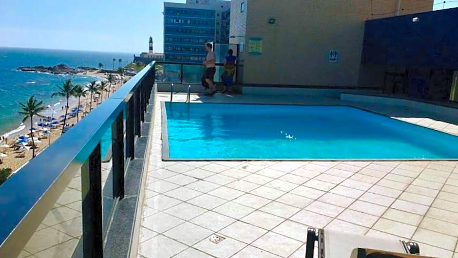 Flat Vista Mar Frente ou Lateral na Barra em Salvador