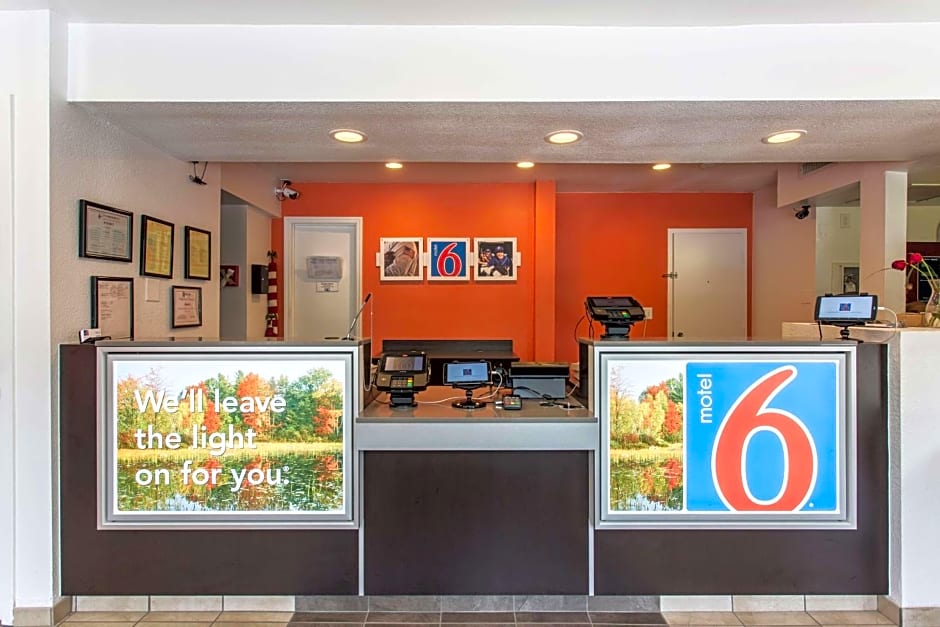 Motel 6 Nashville - Goodlettsville