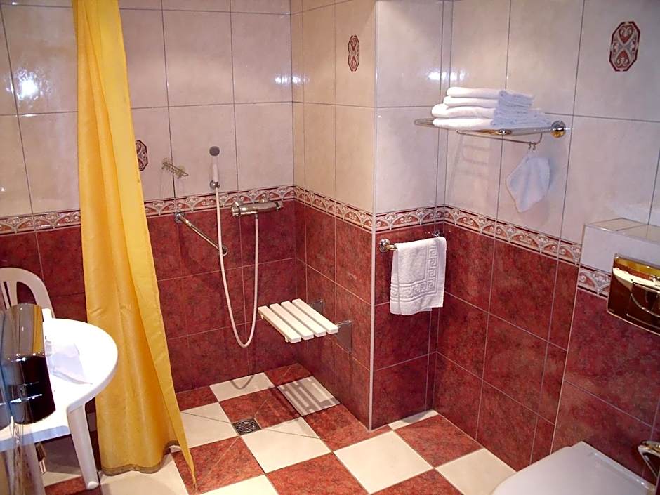 Cit'Hotel - Hotel Le Cèdre