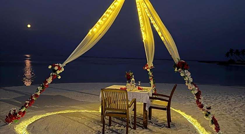 Pearl Sands at Huraa