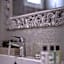Litoraneo Suite Hotel