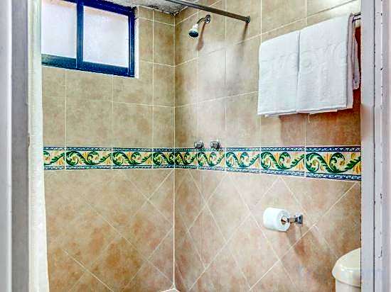 Capital O Hotel La Siesta