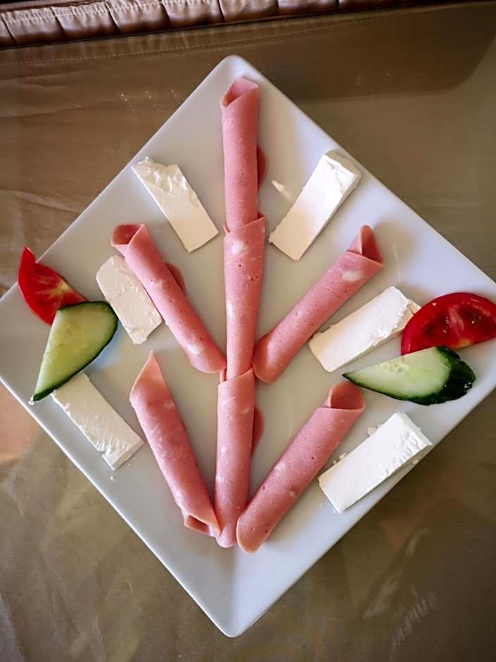 Dimitris Villa Hotel