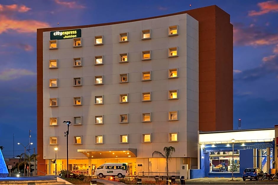 City Express Junior by Marriott Aguascalientes Centro