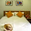Casaluxe Hotel and Resident