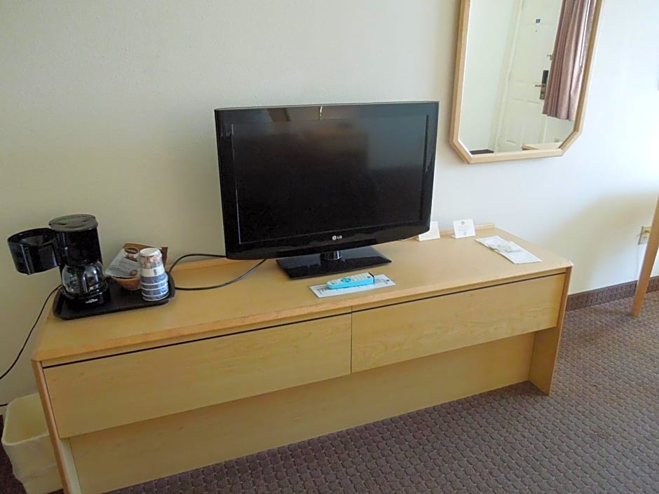 Inn at Lander, Travelodge by Wyndham