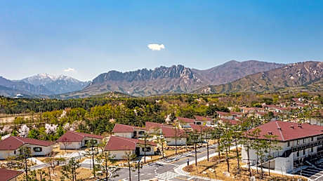 Kensington Resort Seorak Valley