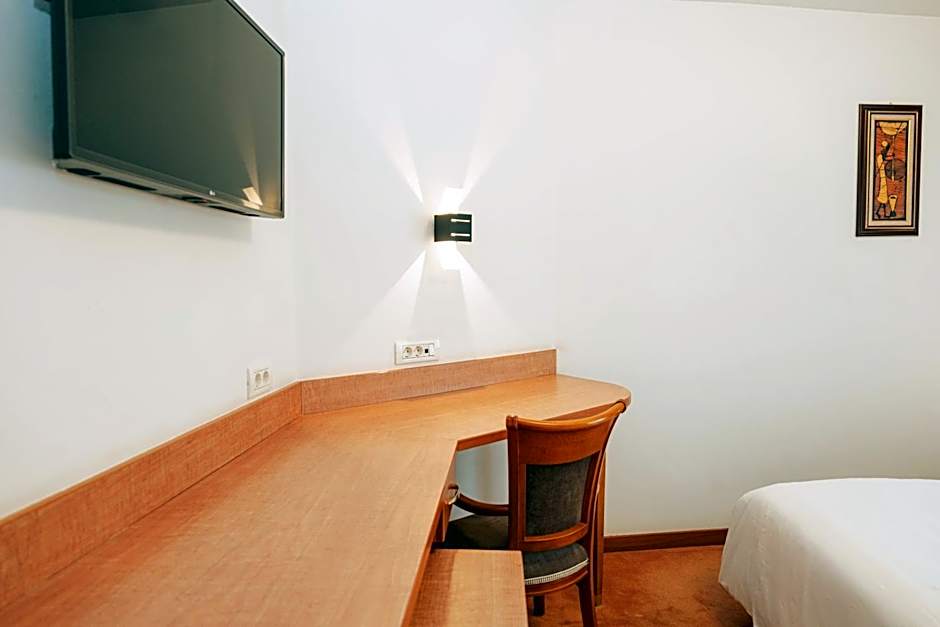 Duke Romana Suites by Olala!