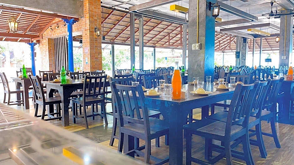 Supar Royal Beach Hotel