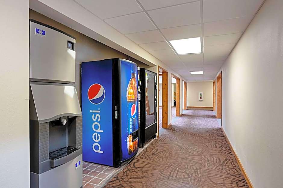 Quality Inn Frontier At U.S. Hwy 30