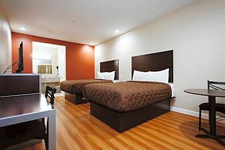 Queen Room with Two Queen Beds