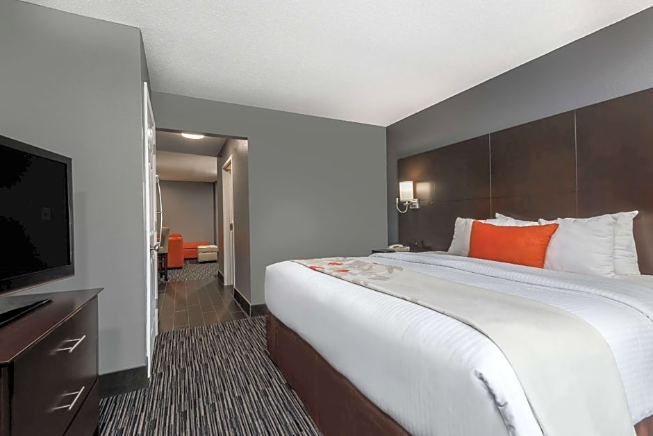 Hawthorn Extended Stay by Wyndham Columbus West
