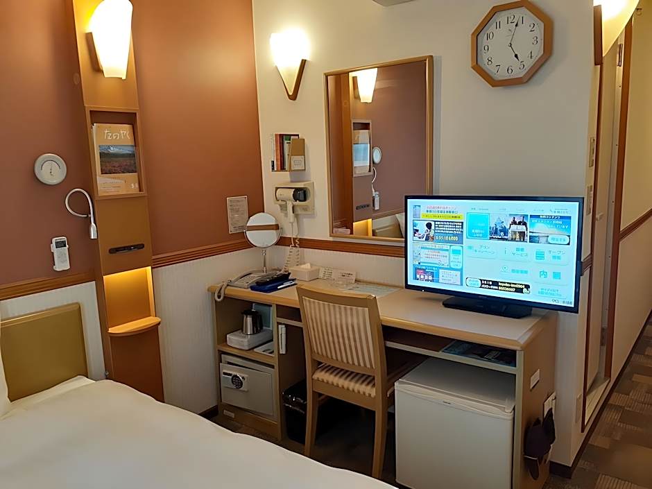 Toyoko Inn Yamanote-Sen Otsuka-Eki Kita-Guchi No.2