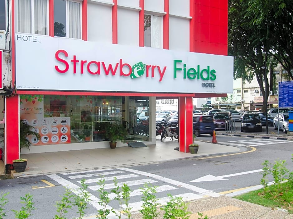 Hotel Strawberry Fields