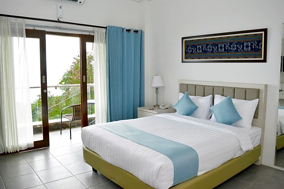 La Cecile Hotel and Cafe