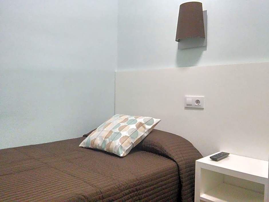Hostal Lesseps
