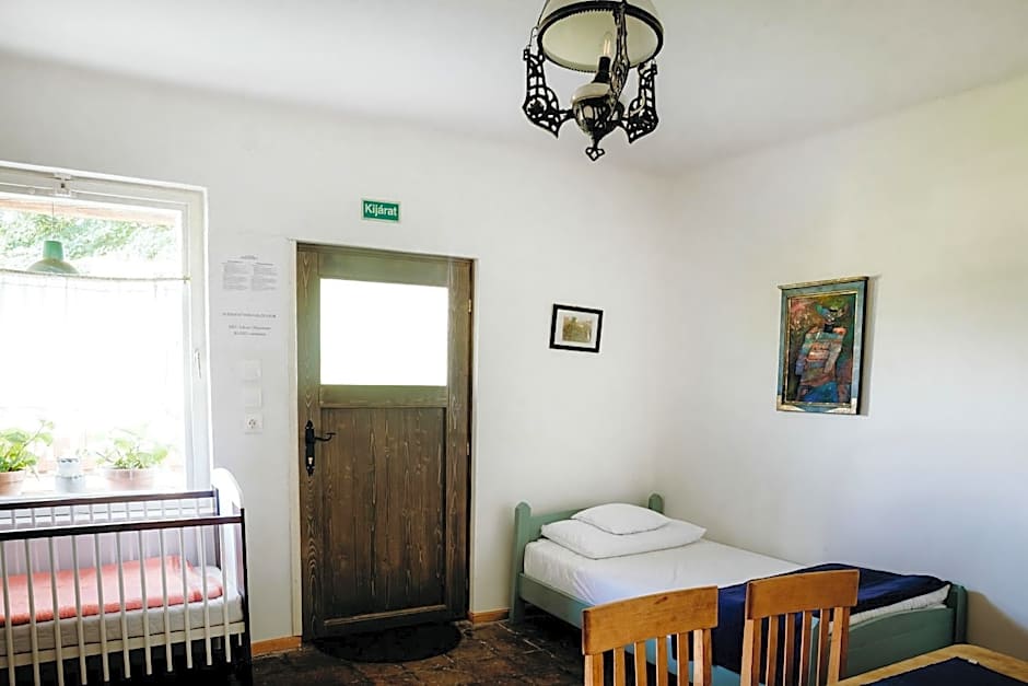 Tusculanum Udvarház