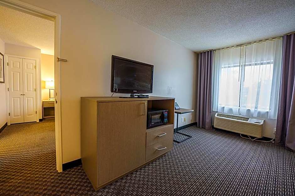 Wingate by Wyndham Brunswick GA / I-95
