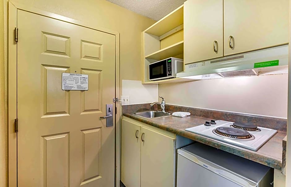 Extended Stay America Select Suites - Chesapeake - Churchland Blvd.