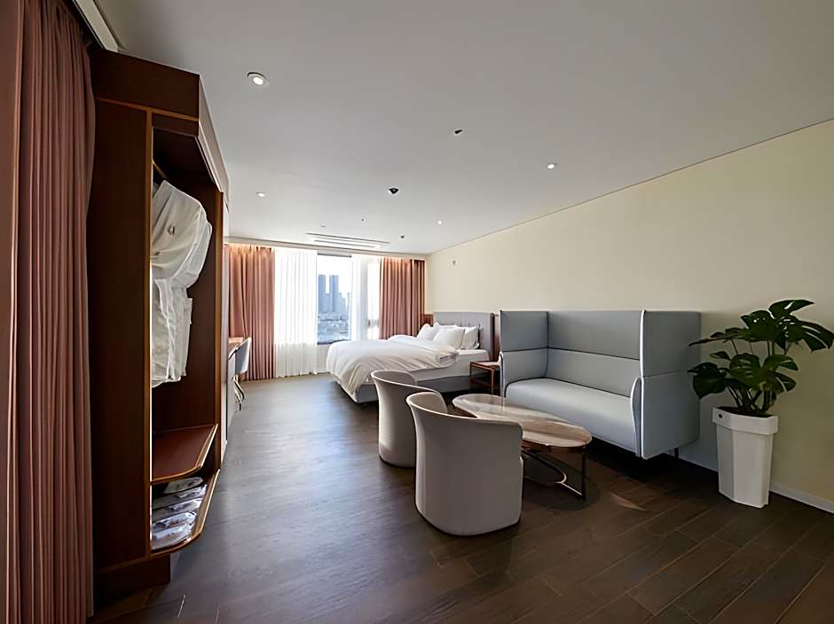 Gwangju H1 Hotel