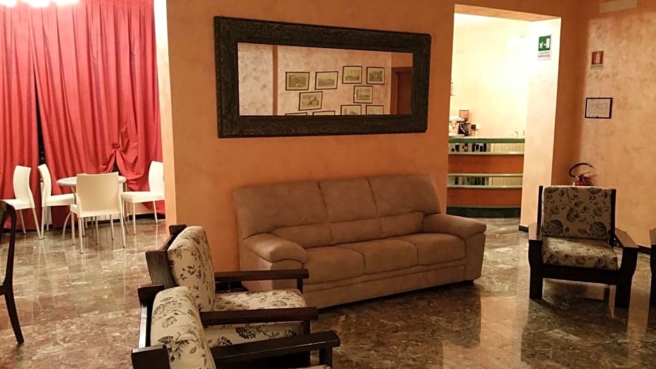 Hotel Redi