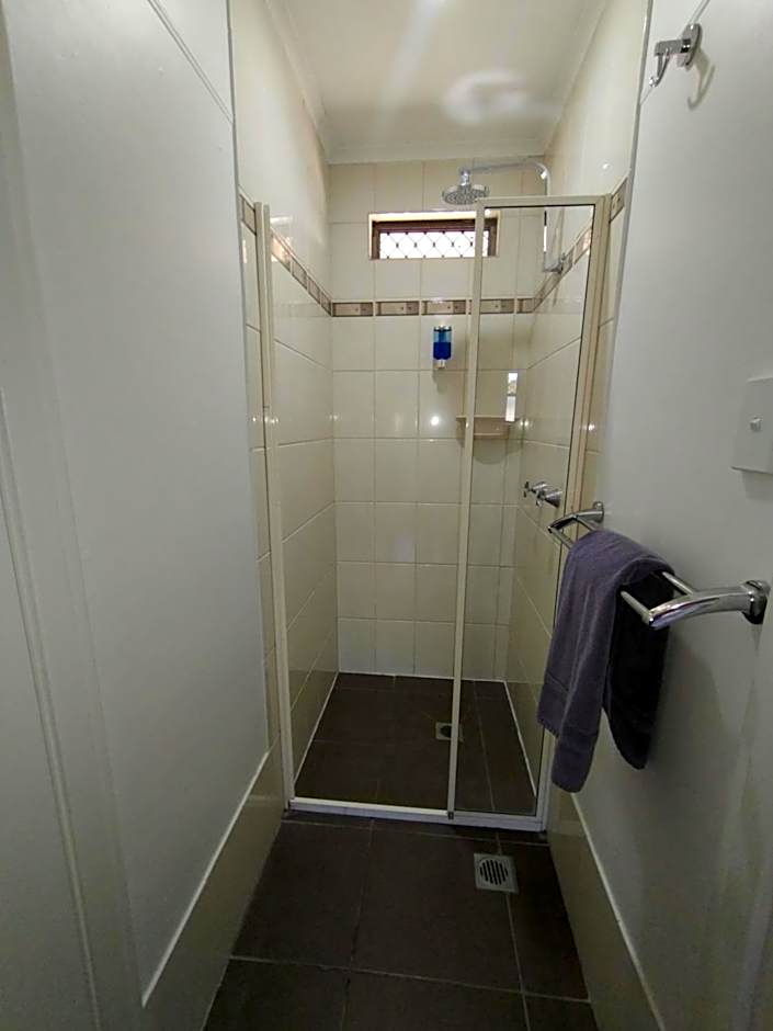 Cascade Motel In Townsville