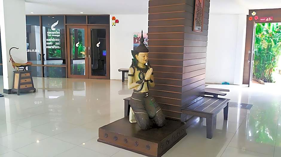 Nana Buri Hotel