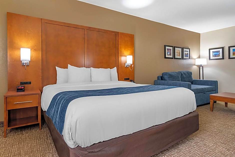 Comfort Inn Airport
