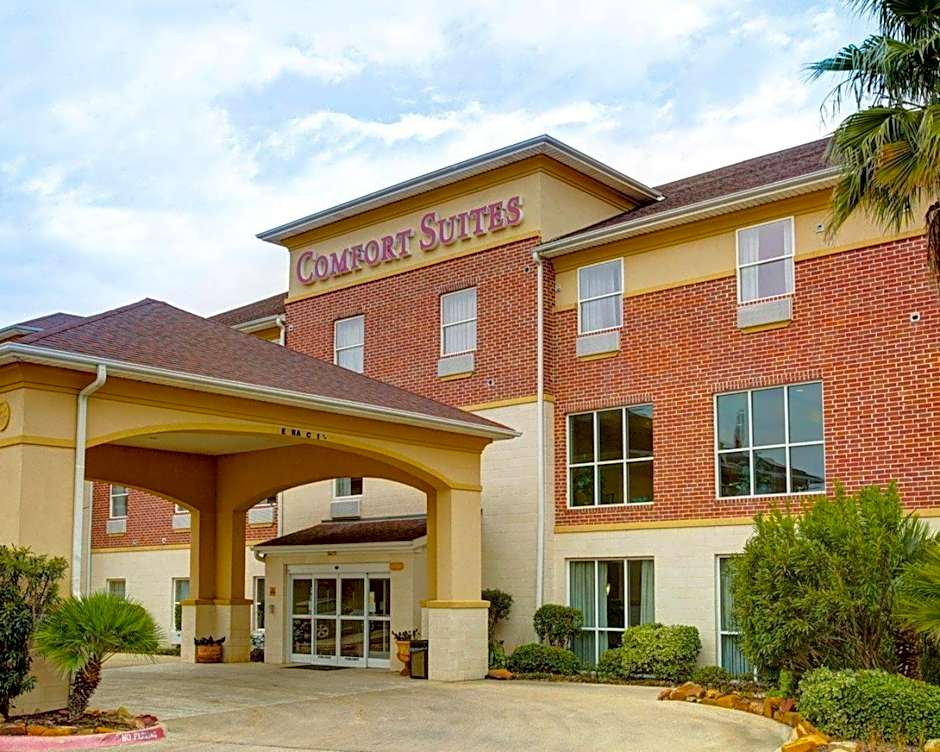 Comfort Suites University Drive