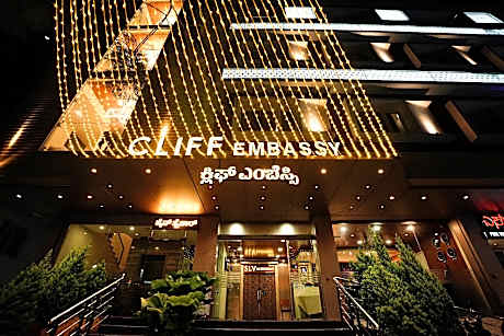 CLIFF EMBASSY BANQUET AND SUITES