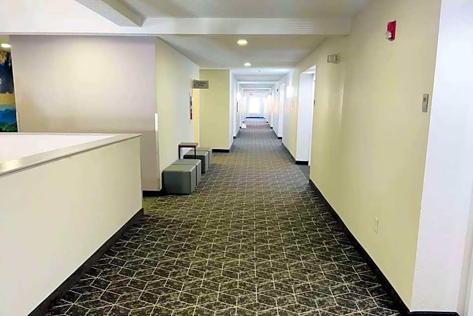 Clarion Pointe Albemarle