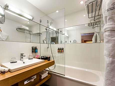 Classic Twin Room