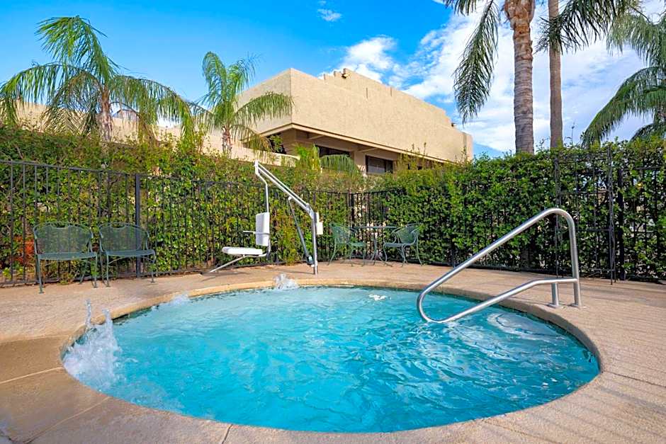 Ramada Tucson
