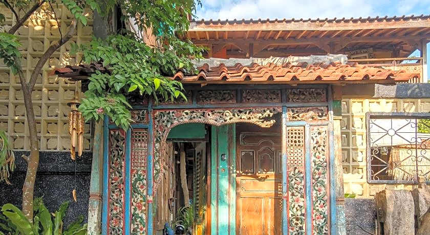 TwoSpaces Living at Bunga Desa, Jimbaran