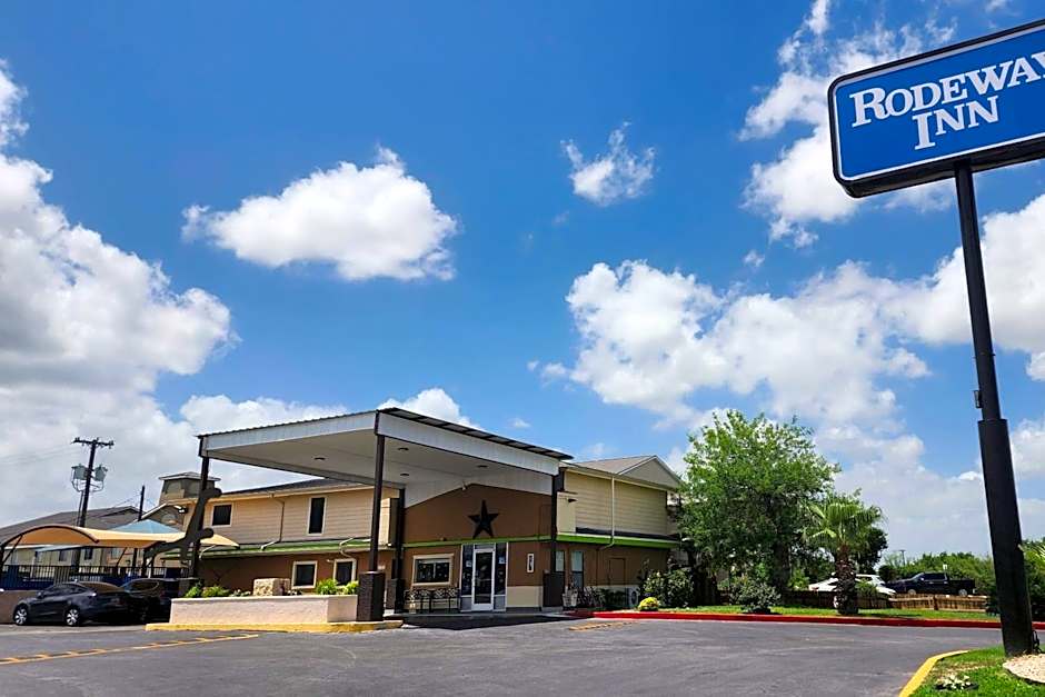 Rodeway Inn San Antonio Lackland AFB - SeaWorld