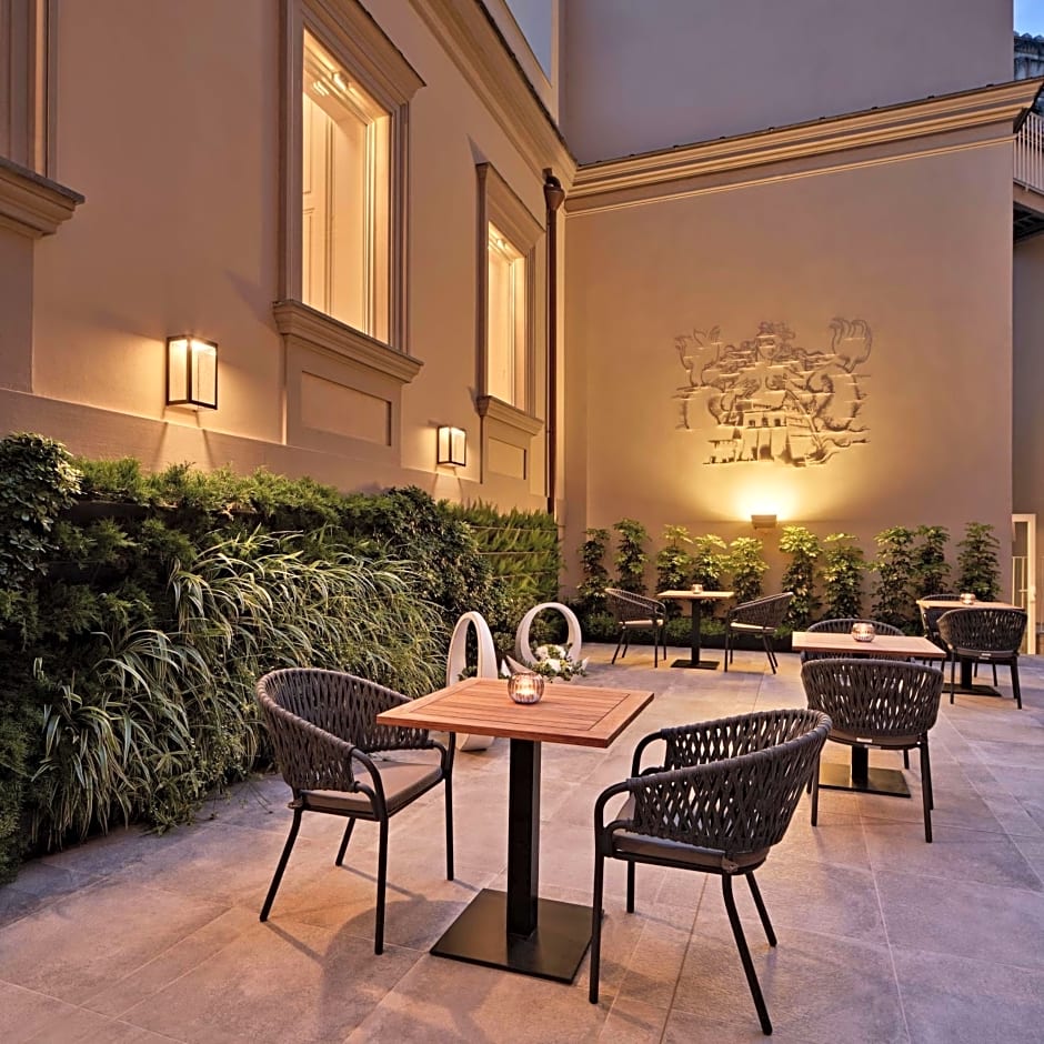 The Britannique Hotel Naples, Curio Collection by Hilton