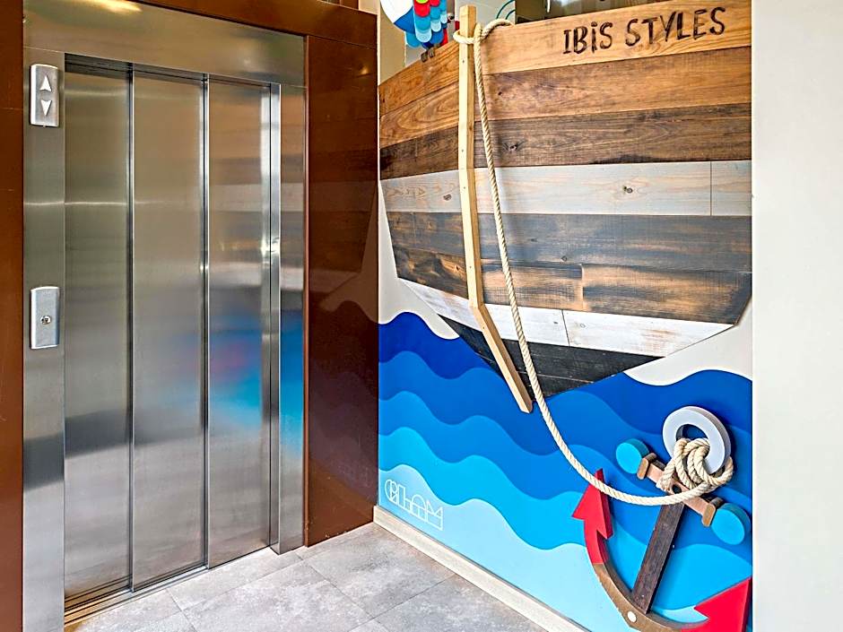 Ibis Styles Lisboa Centro Liberdade NE